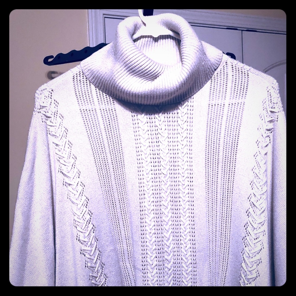 White House Black Market sweater s/m